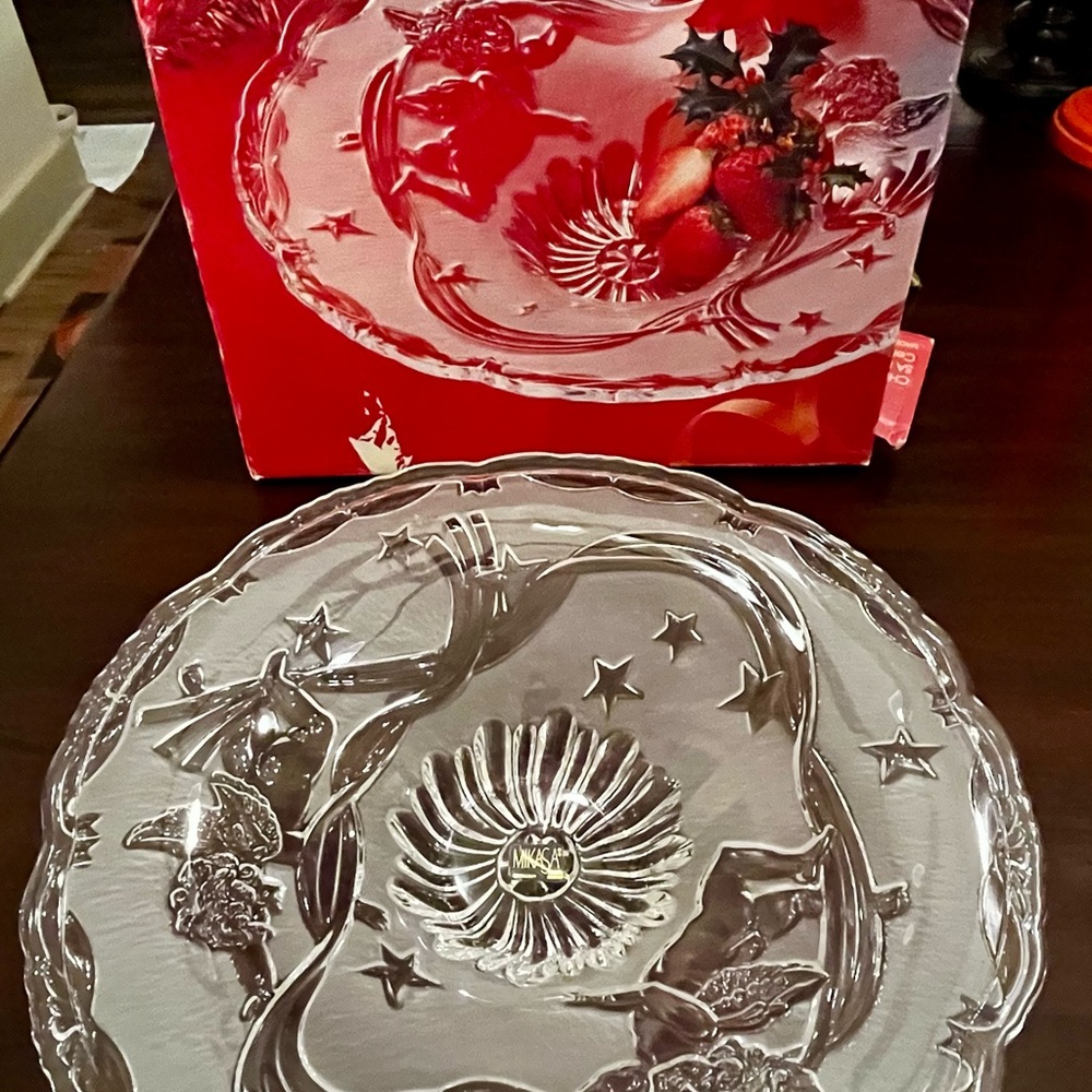 Mikasa Cherubs Centerpiece Bowl 13 1/2" NIB